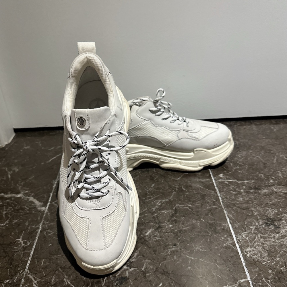 White Men's Sneakers